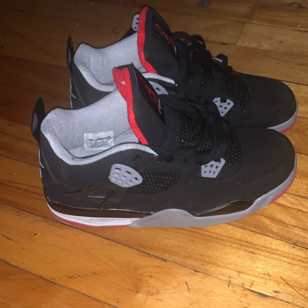 Jordan 4’s